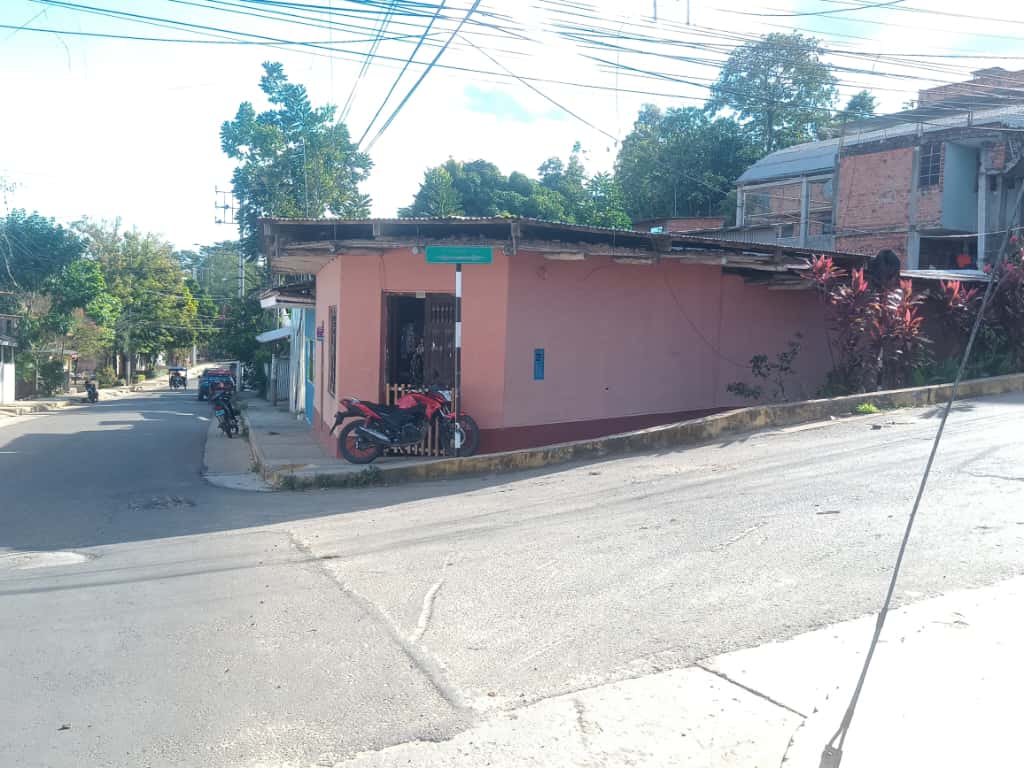 Terreno urbano en corazon de Tarapoto en Jr Lamas con Jr Rene Bartra